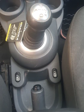 Mitsubishi Colt, снимка 11