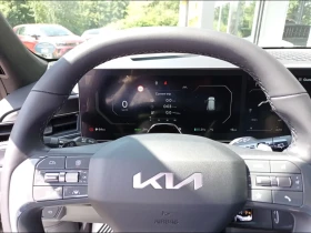 Kia EV9 GT-LINE 6s Launch Edition Relaxation (Capt Seats) , снимка 11