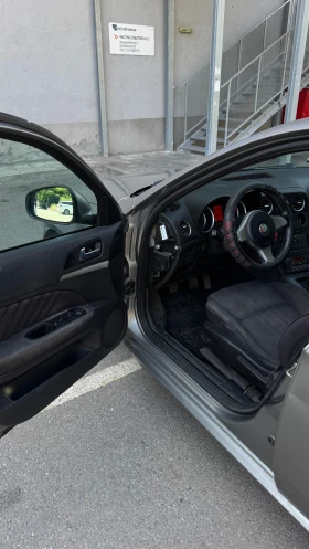 Обява за продажба на Alfa Romeo 159 sportwagon 1.9JTD/150кс/NAVI ~4 000 лв. - изображение 8 | Auto.bg Обява за продажба на Alfa Romeo 159 sportwagon 1.9JTD/150кс/NAVI ~4 000 лв. - изображение 8