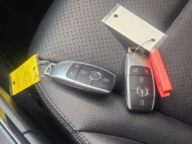 Mercedes-Benz C 300 * CARFAX * ЦЕНА ДО БГ, снимка 16 - Автомобили и джипове - 53695934