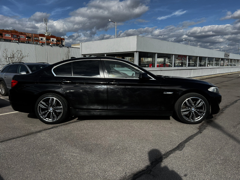 BMW 530 xDrive 258p.s Steptronic, снимка 3 - Автомобили и джипове - 45323839
