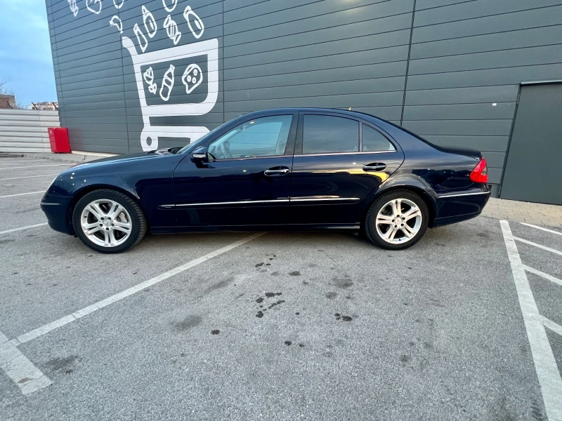 Mercedes-Benz E 280 Distronic/Navi/Facelift, снимка 3 - Автомобили и джипове - 47597951