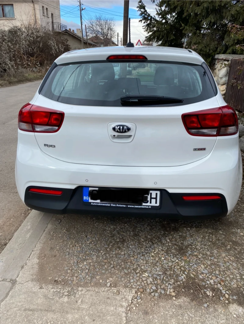 Kia Rio, снимка 4 - Автомобили и джипове - 48363076