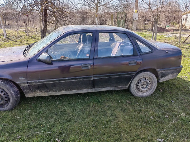 Opel Vectra 1, 6 I Бракувана за части, снимка 4 - Автомобили и джипове - 49450687