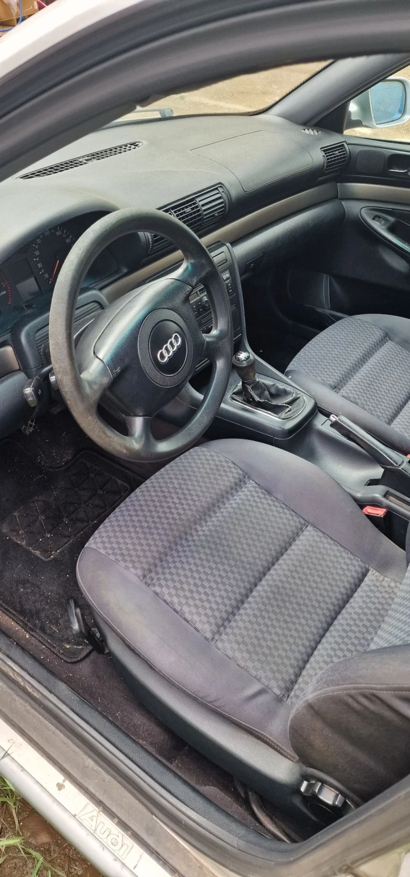 Audi A4, снимка 4 - Автомобили и джипове - 52522421