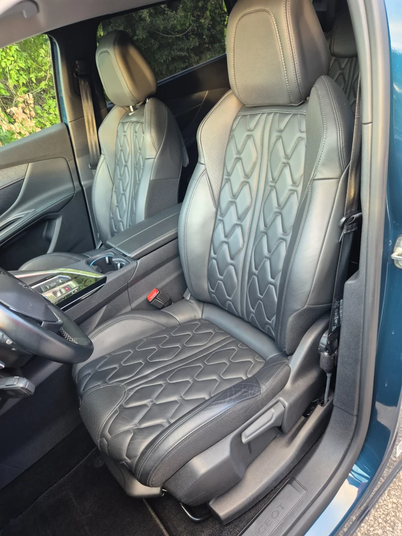Peugeot 5008 2.0Hdi/21г/7места , снимка 10 - Автомобили и джипове - 51476151