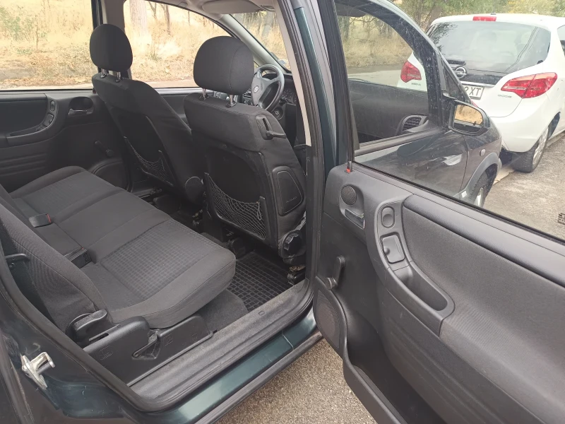 Opel Zafira 1, 6 16V 101кс, снимка 11 - Автомобили и джипове - 52556460