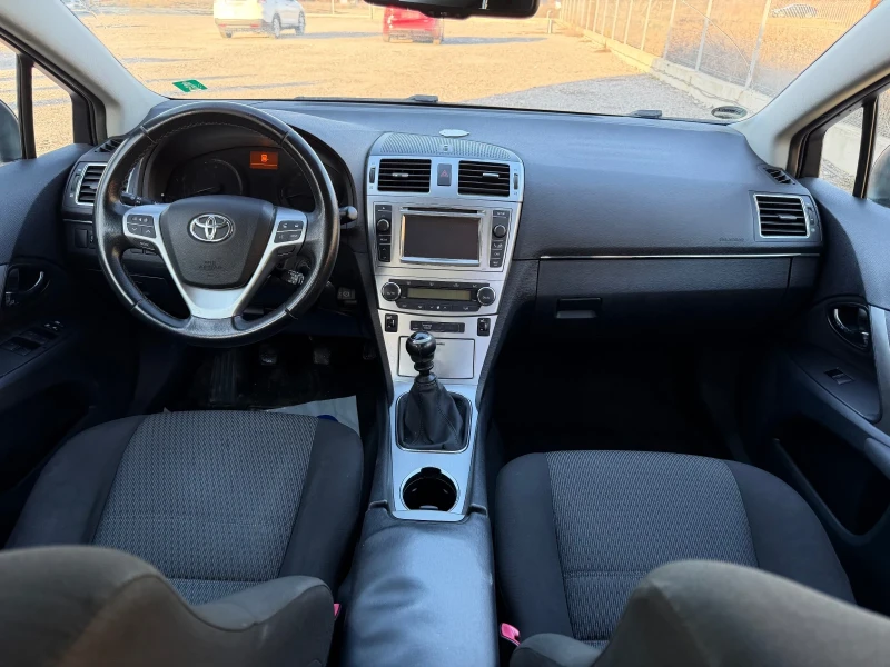 Toyota Avensis 1.8 VALVEMATIC* FACELIFT, снимка 5 - Автомобили и джипове - 53082559