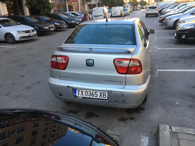 Seat Cordoba, снимка 3 - Автомобили и джипове - 53193425