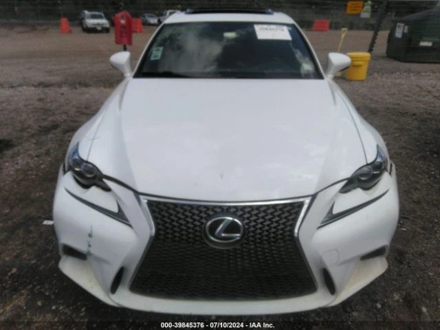 Lexus IS 300, снимка 1 - Автомобили и джипове - 47521087