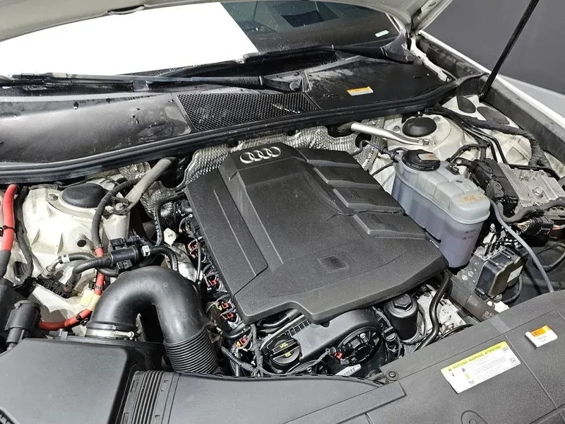 Audi A6 2.0 TFSI Quattro, снимка 6 - Автомобили и джипове - 55084770