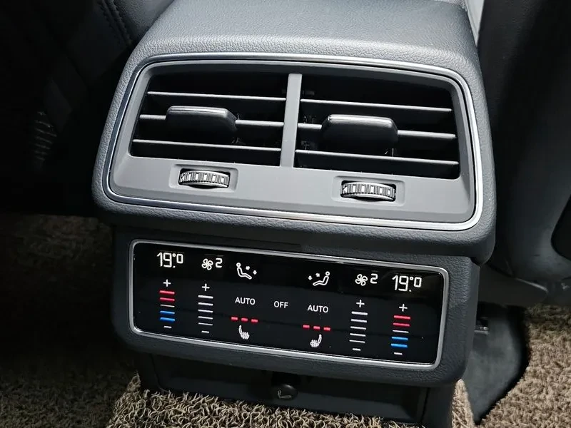 Audi A6 2.0 TFSI Quattro, снимка 17 - Автомобили и джипове - 55084770