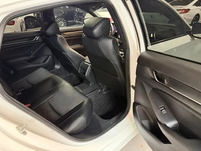 Honda Accord Sport | CARFAX | БЕЗ ИНЦИДЕНТИ, снимка 12 - Автомобили и джипове - 56076158