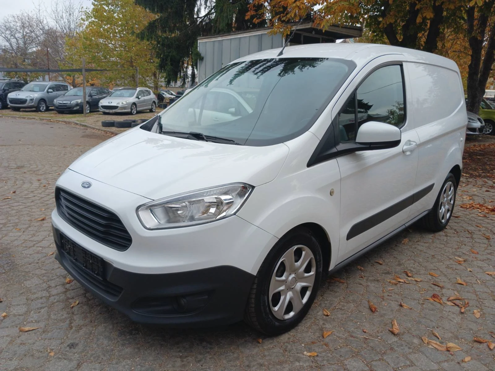 Ford Courier 1.5 TDCI Trend - изображение 8