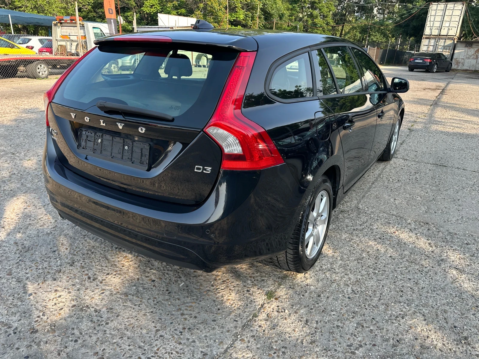 Volvo V60 2.0D/D3 - изображение 5