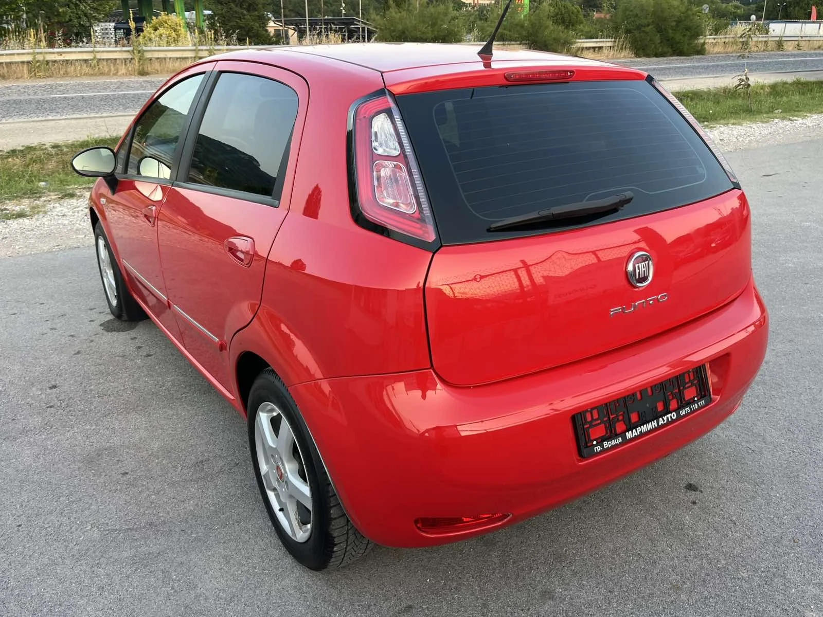Fiat Punto 115 000км 1.3I EURO 5B КЛИМАТИК - изображение 5
