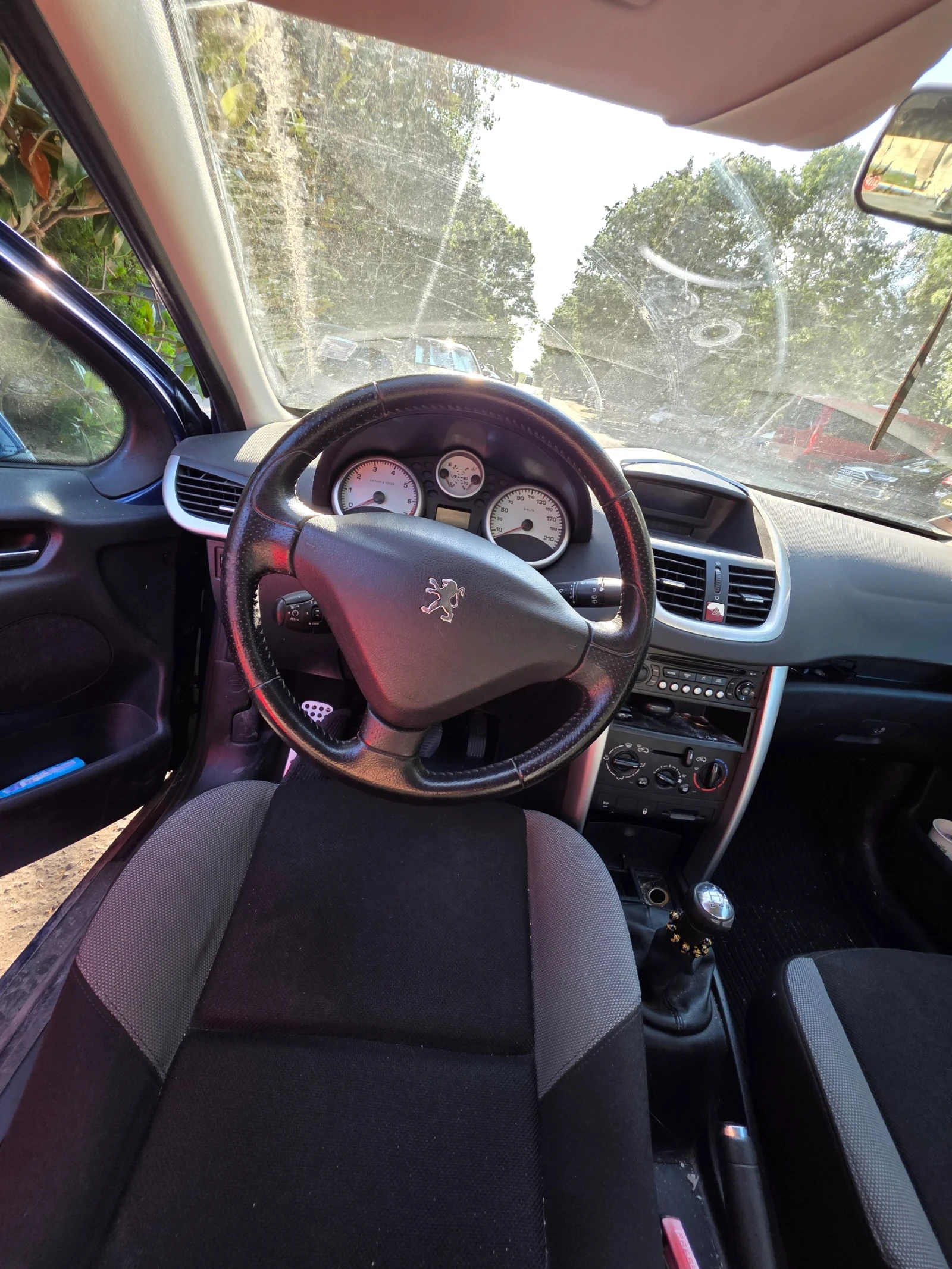 Peugeot 207  - изображение 6