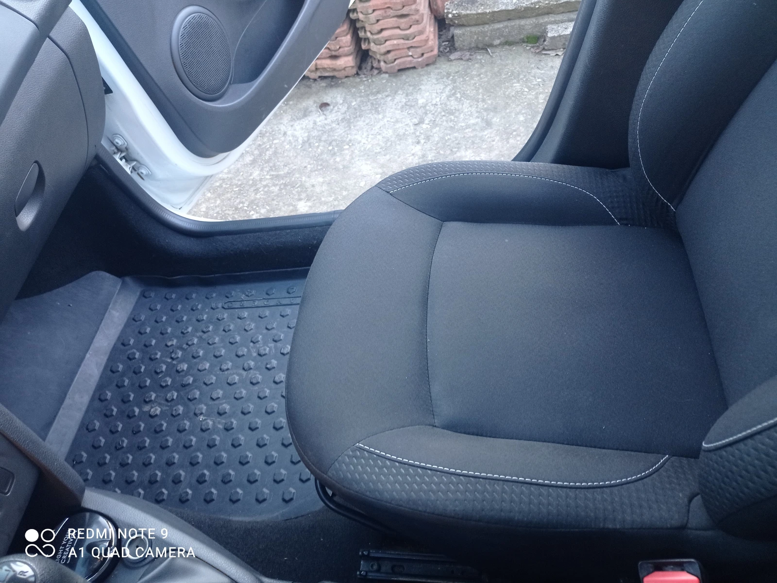 Dacia Sandero | Mobile.bg — изображение 16