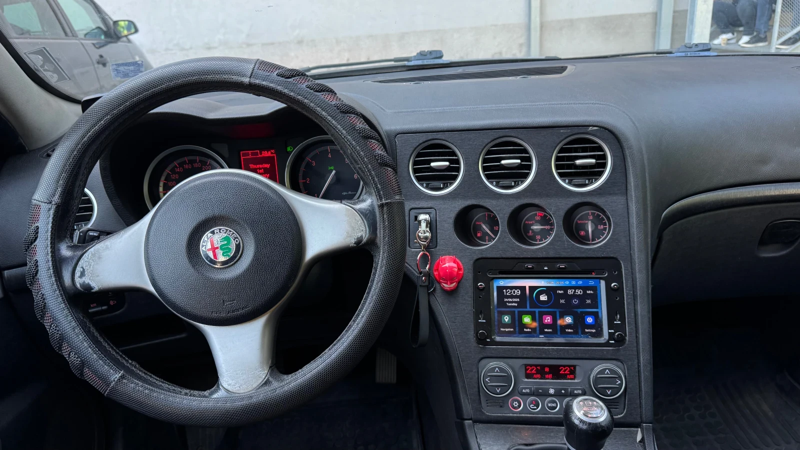 Alfa Romeo 159 sportwagon 1.9JTD/150кс/NAVI | Mobile.bg — изображение 13