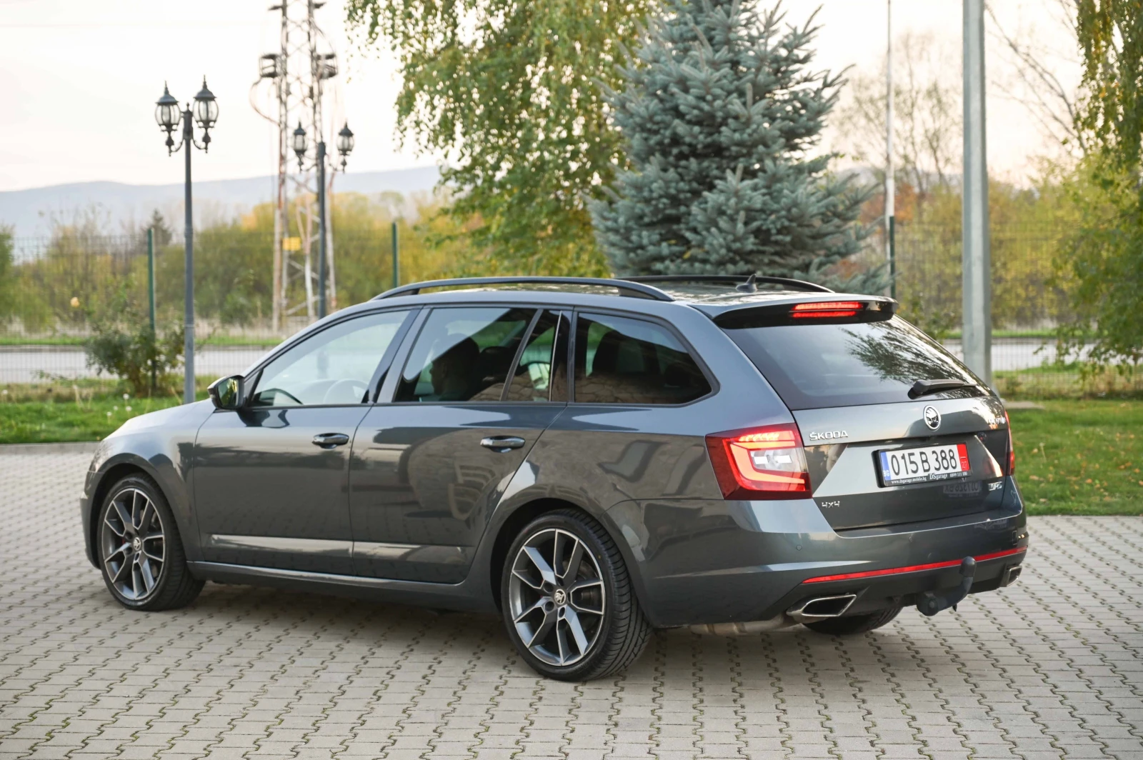 Skoda Octavia VRS* 4x4* * ACC* MATRIX | Mobile.bg   5