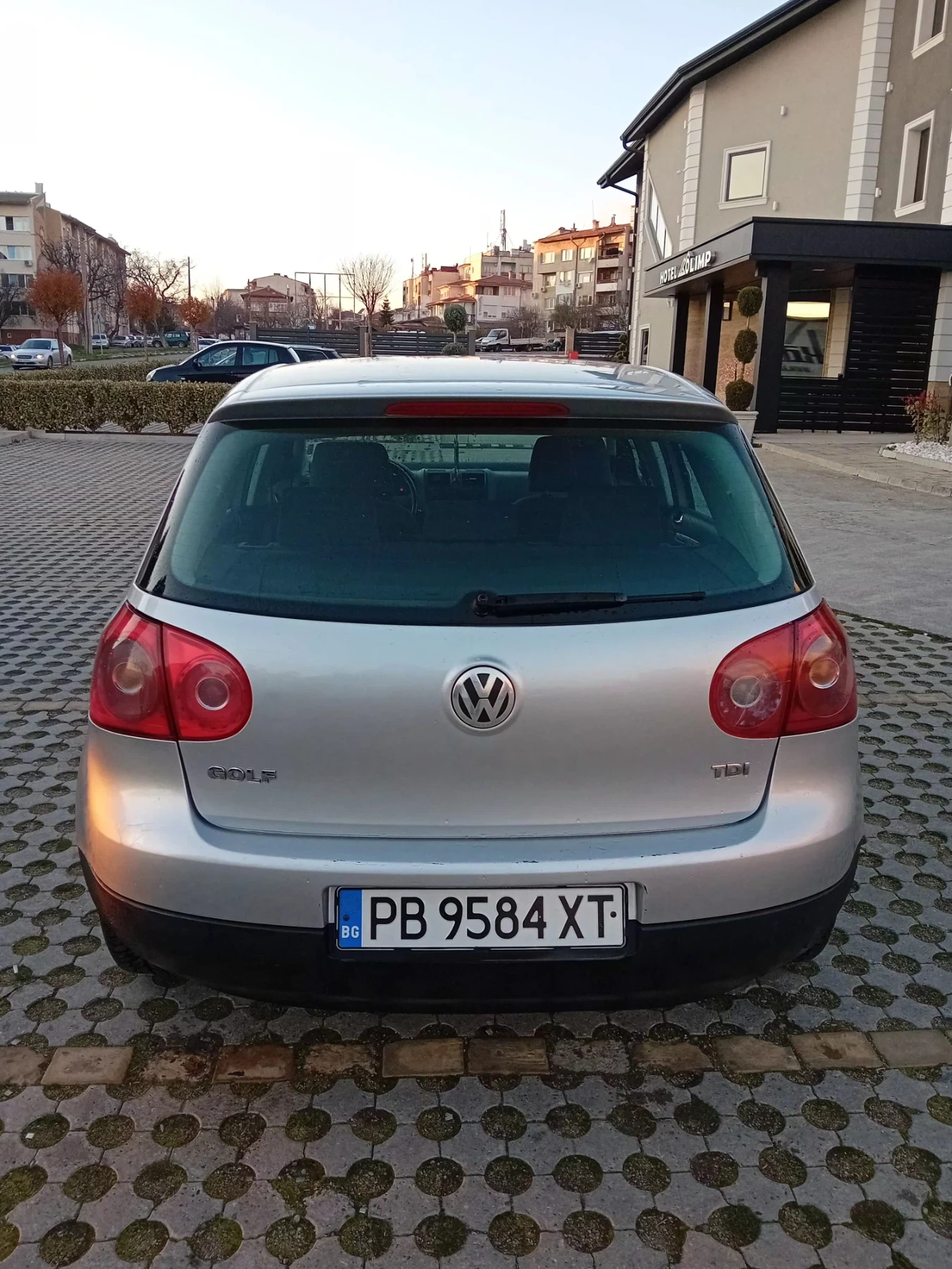 VW Golf 2.0TDI 140к.с - изображение 6