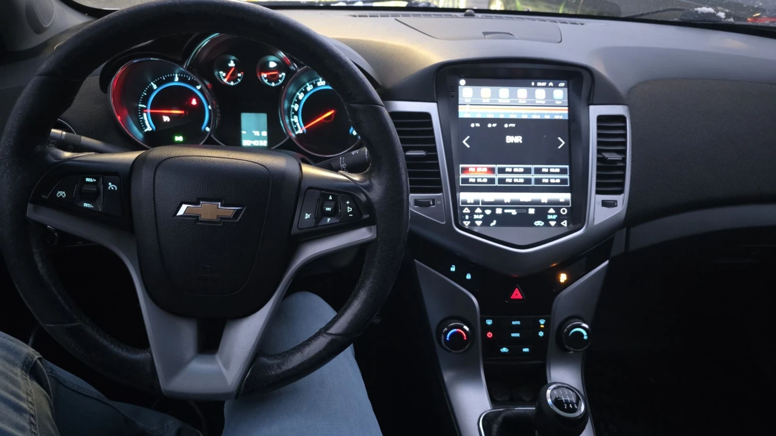 Chevrolet Cruze  - изображение 6