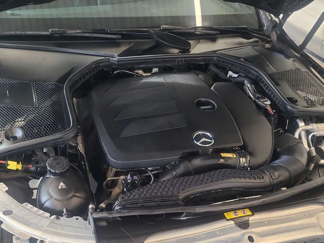 Mercedes-Benz C 300 * CARFAX * ЦЕНА ДО БГ - изображение 7