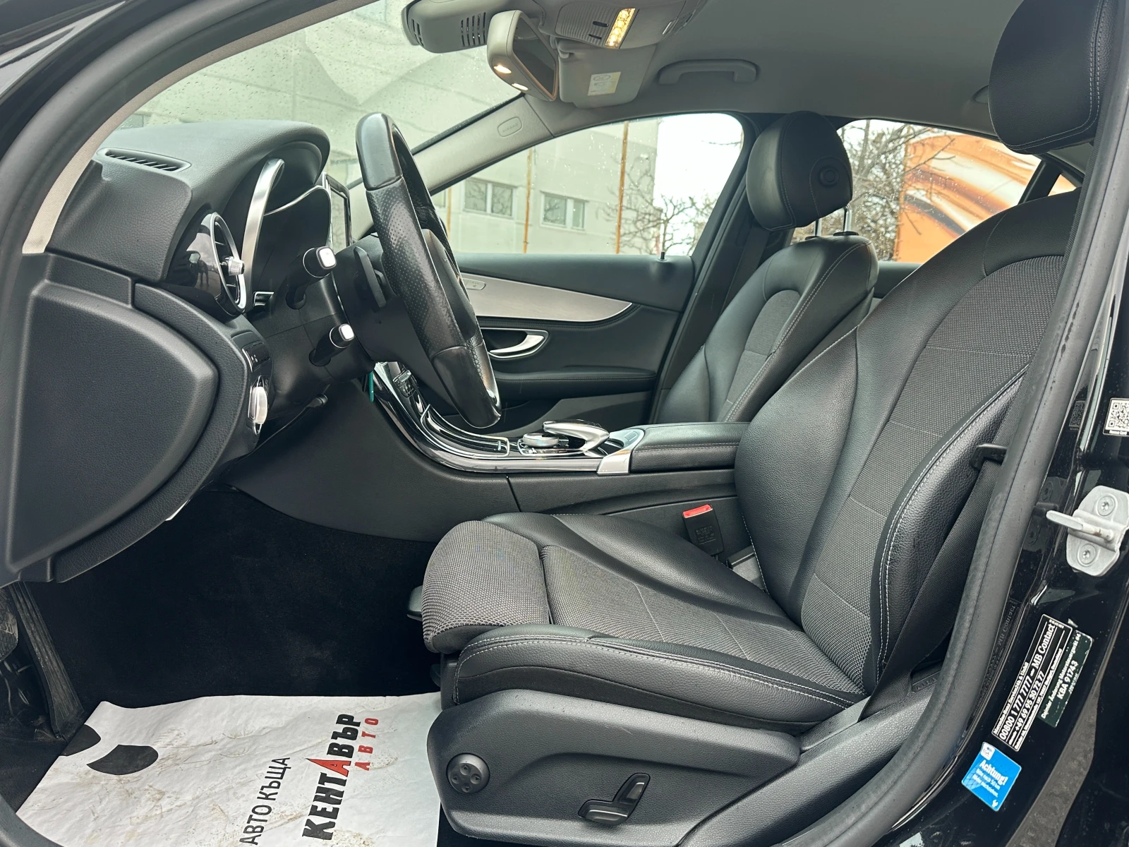 Mercedes-Benz E 220 Bluetec, снимка 8 - Автомобили и джипове - 53746531