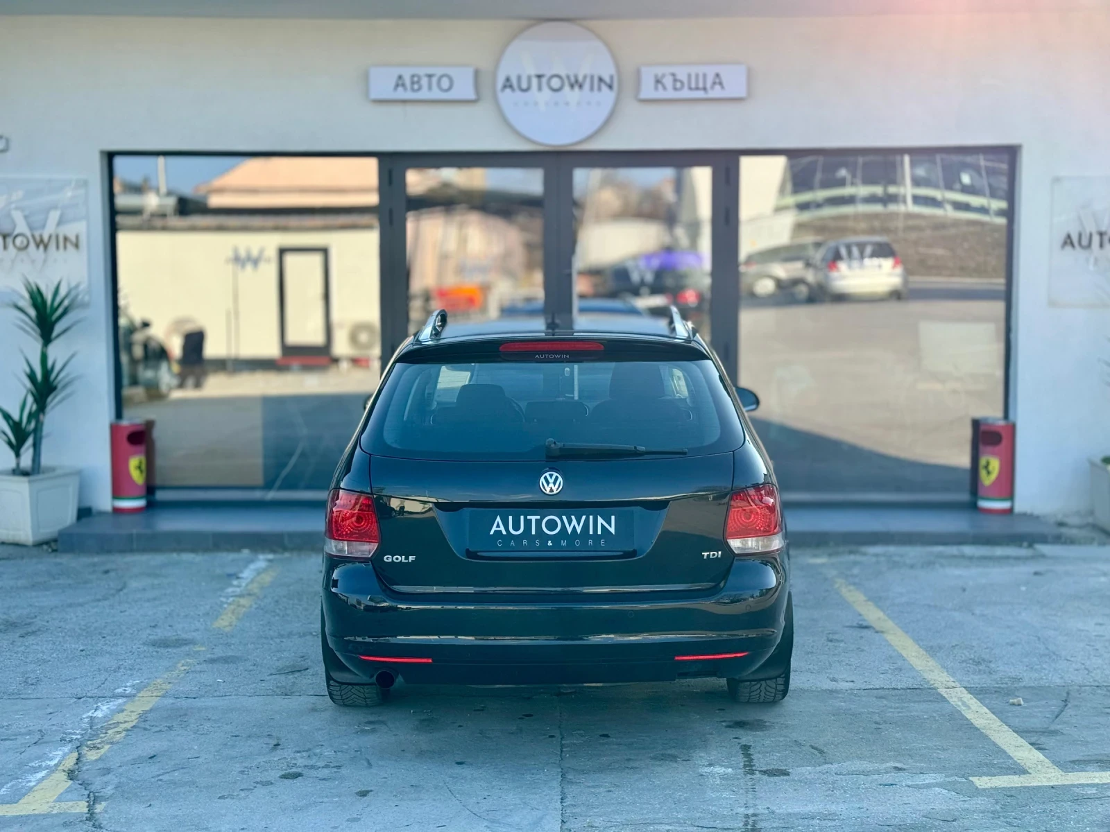 VW Golf 1.6 tdi 105 - DSG, снимка 6 - Автомобили и джипове - 53841332