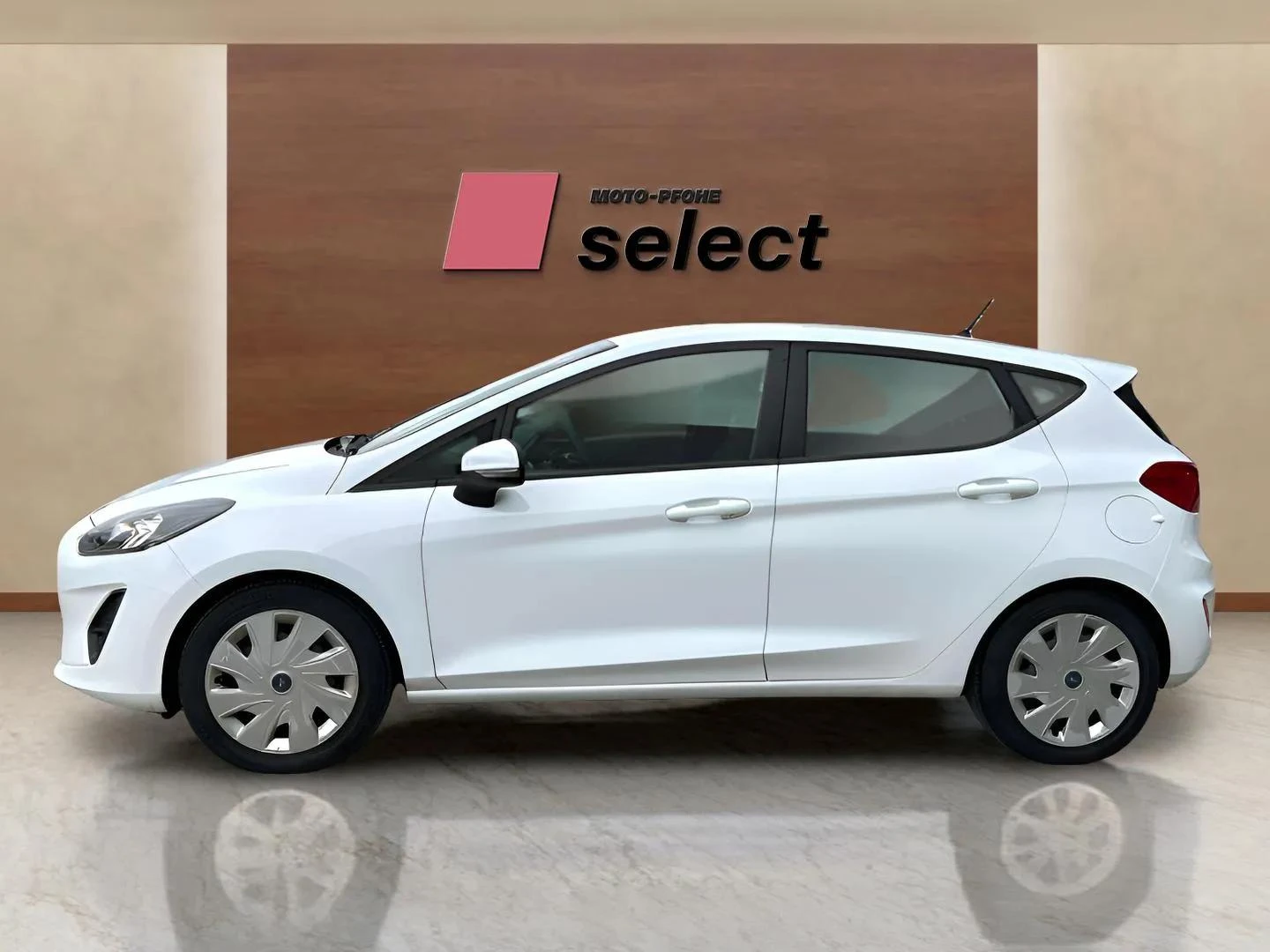 Ford Fiesta 1.1L, снимка 5 - Автомобили и джипове - 54108415