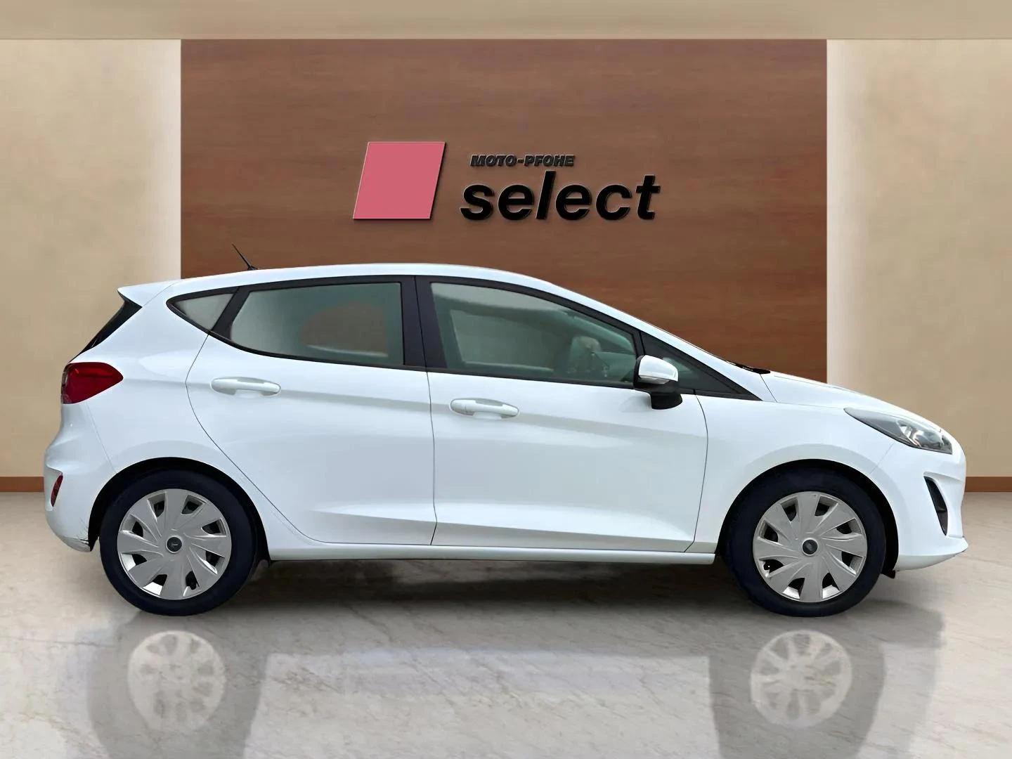 Ford Fiesta 1.1L, снимка 4 - Автомобили и джипове - 54108415