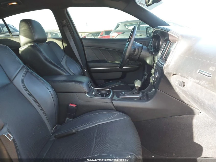 Dodge Charger 3.6l Sxt Rwd, снимка 5 - Автомобили и джипове - 54306922