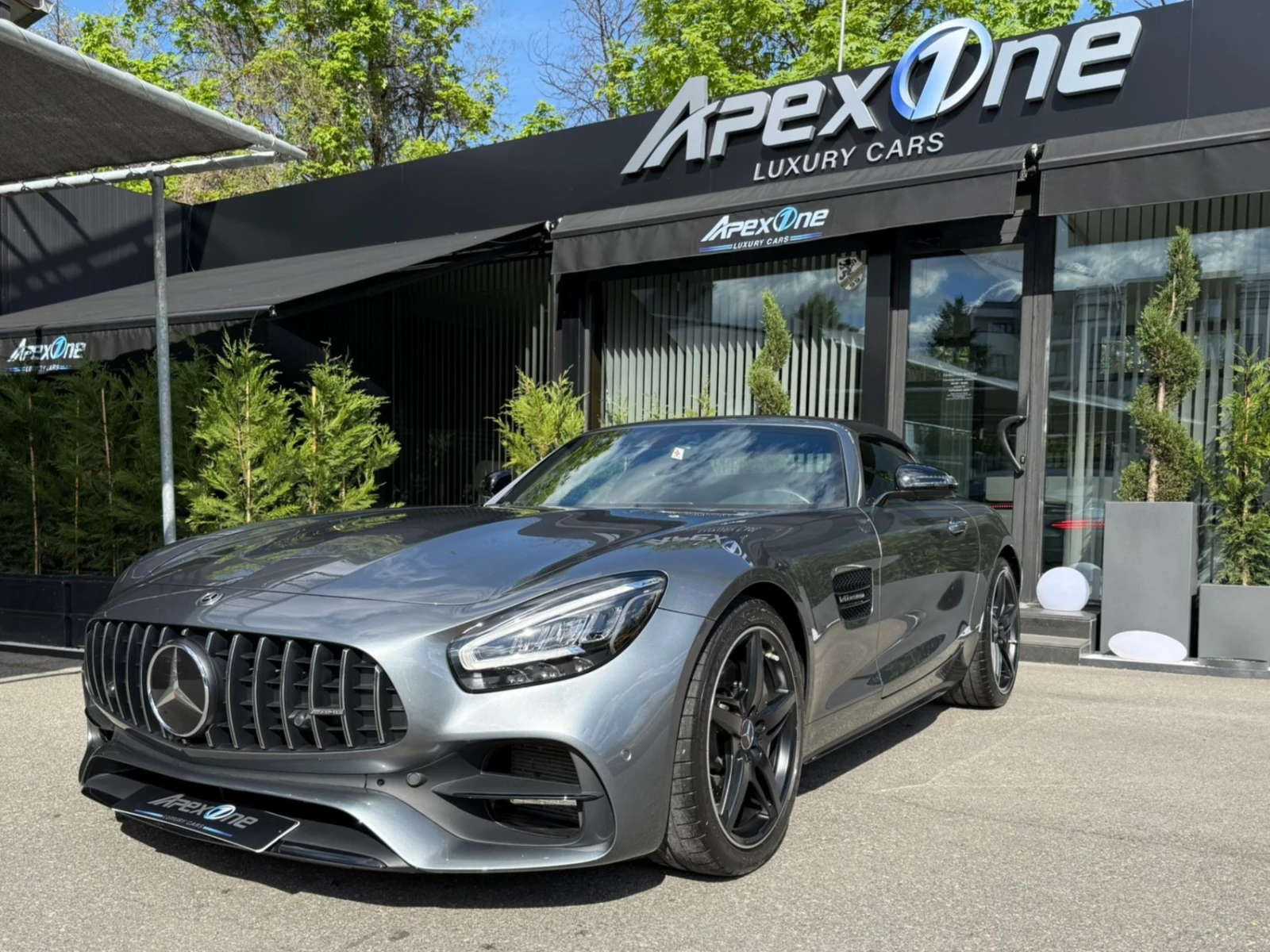 Mercedes-Benz AMG GT ROADSTER, снимка 2 - Автомобили и джипове - 54414021