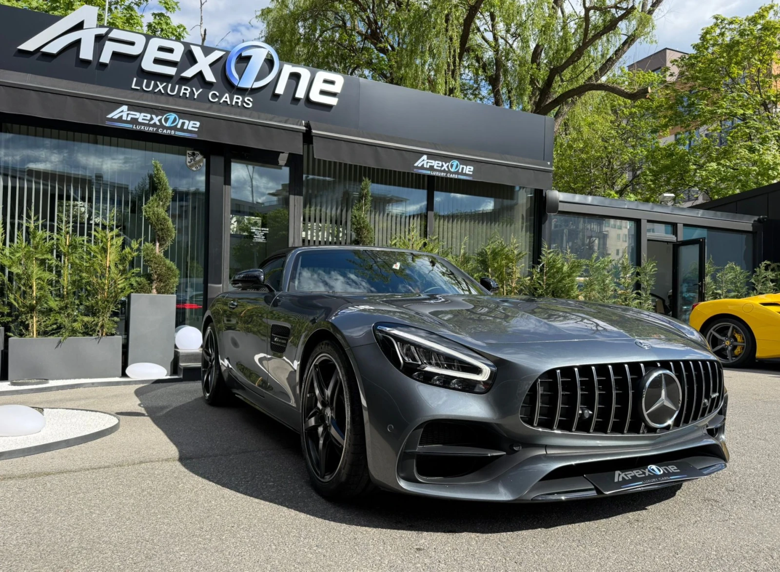 Mercedes-Benz AMG GT ROADSTER, снимка 3 - Автомобили и джипове - 54414021