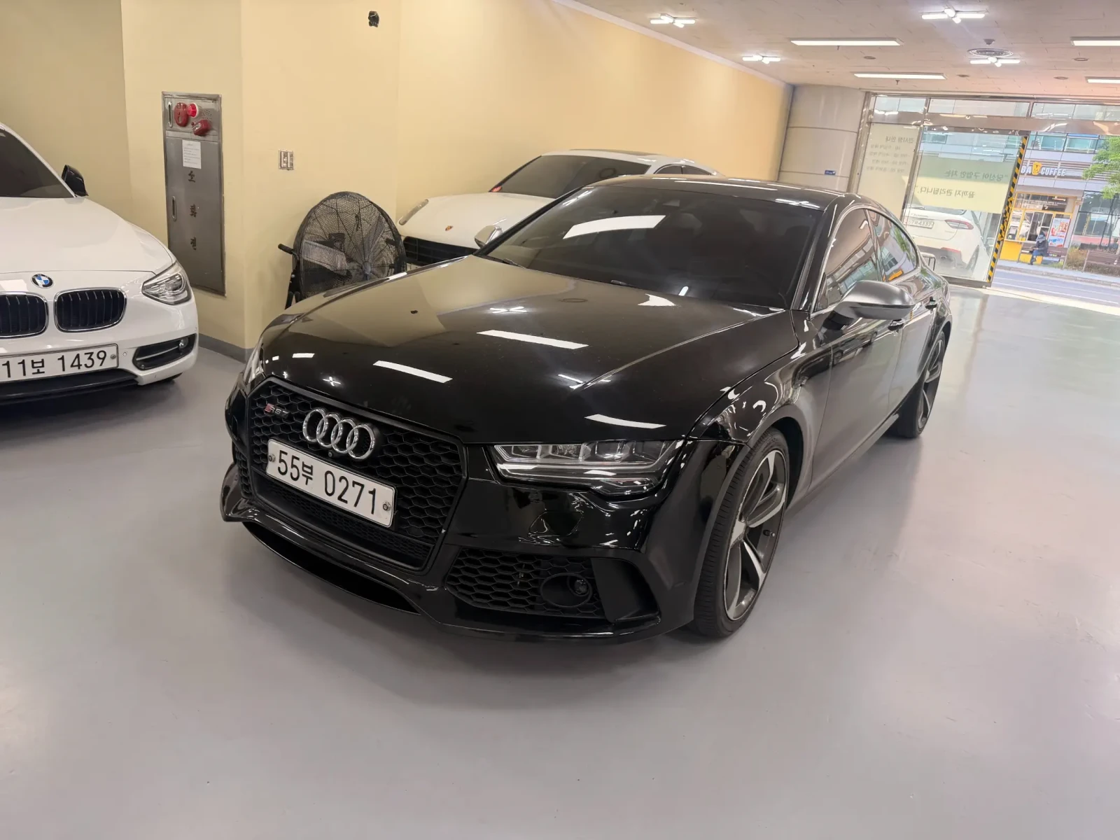 Audi A7 3.0TDI Head Up* Disi* обдухване* 360 Cam* 