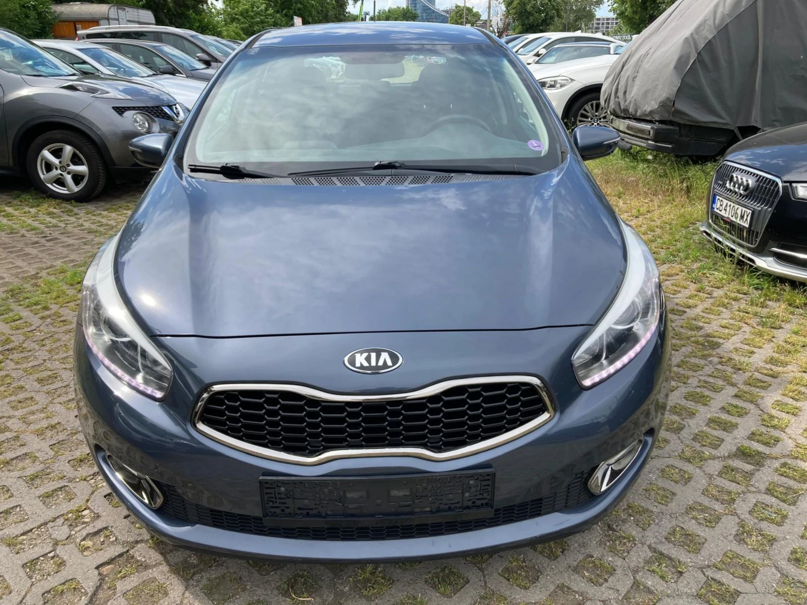 Kia Ceed 1.6iбензин;АВТОМАТИК;НАВИГАЦИЯ.