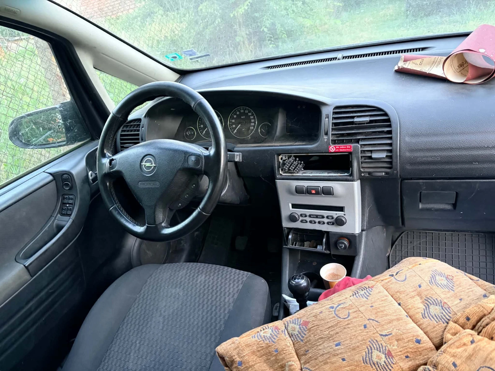 Opel Zafira, снимка 4 - Автомобили и джипове - 55073105