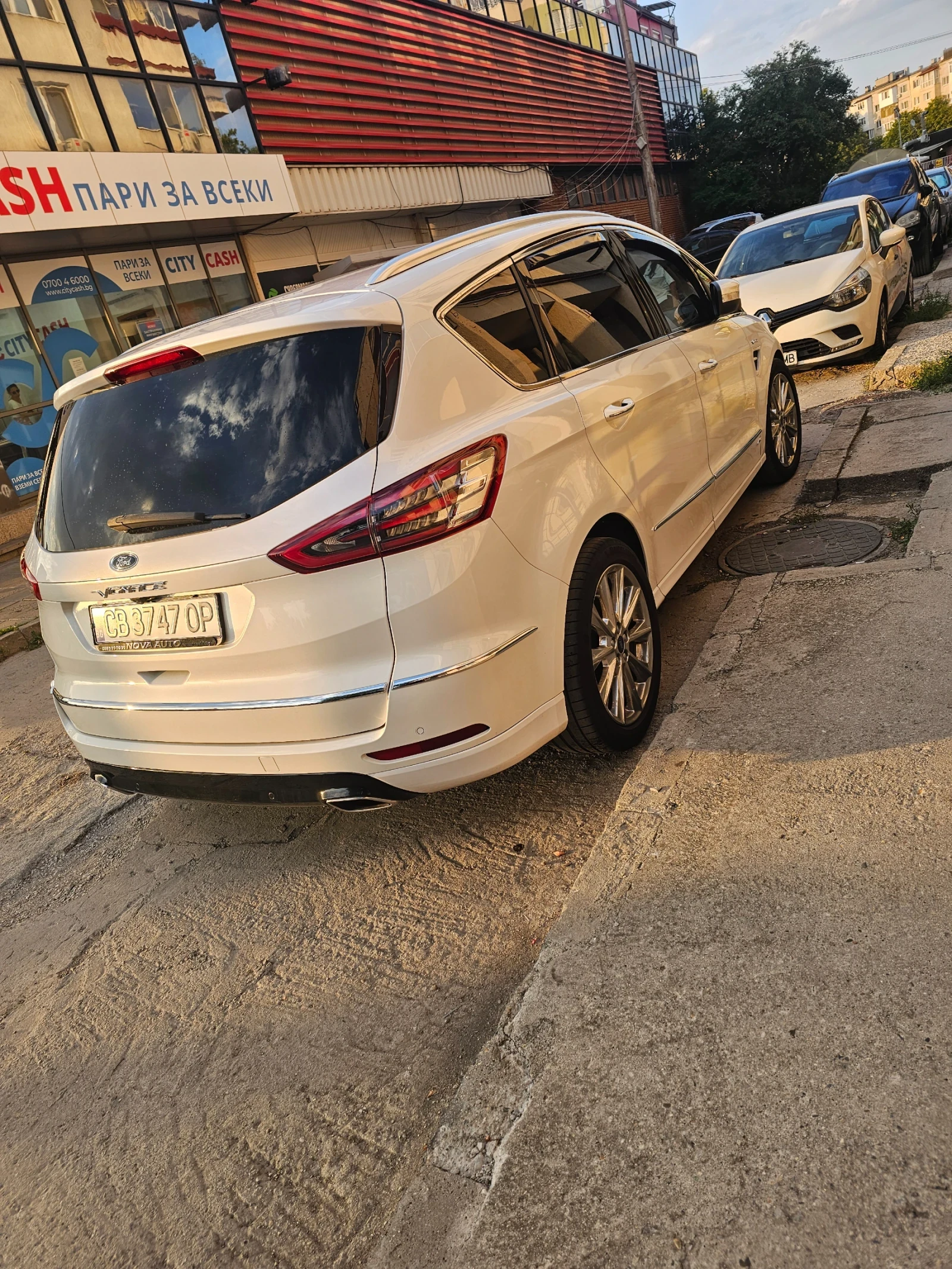 Ford S-Max, снимка 4 - Автомобили и джипове - 55955196