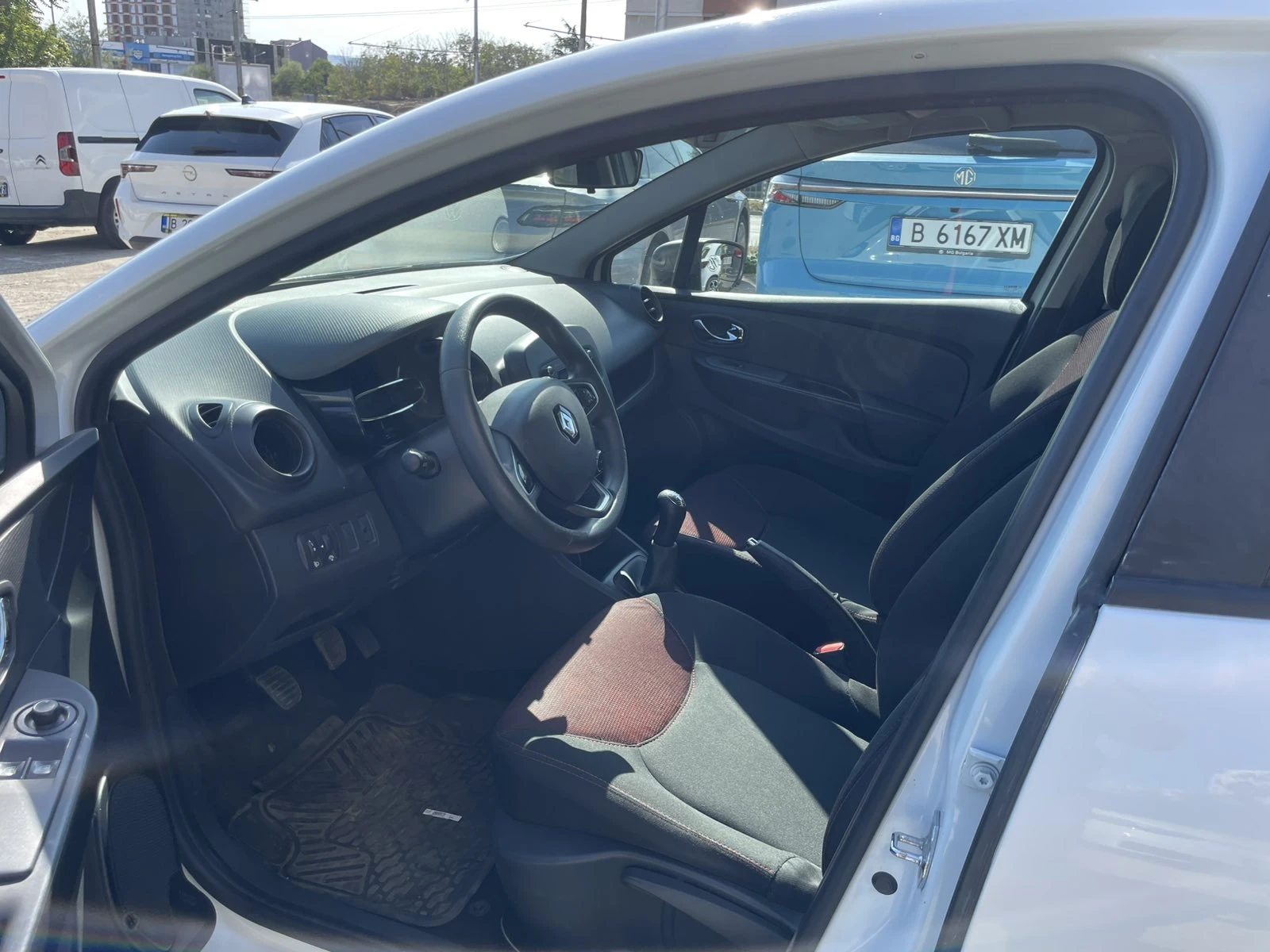 Renault Clio IV 1.5 dci | Mobile.bg � ����������� 5
