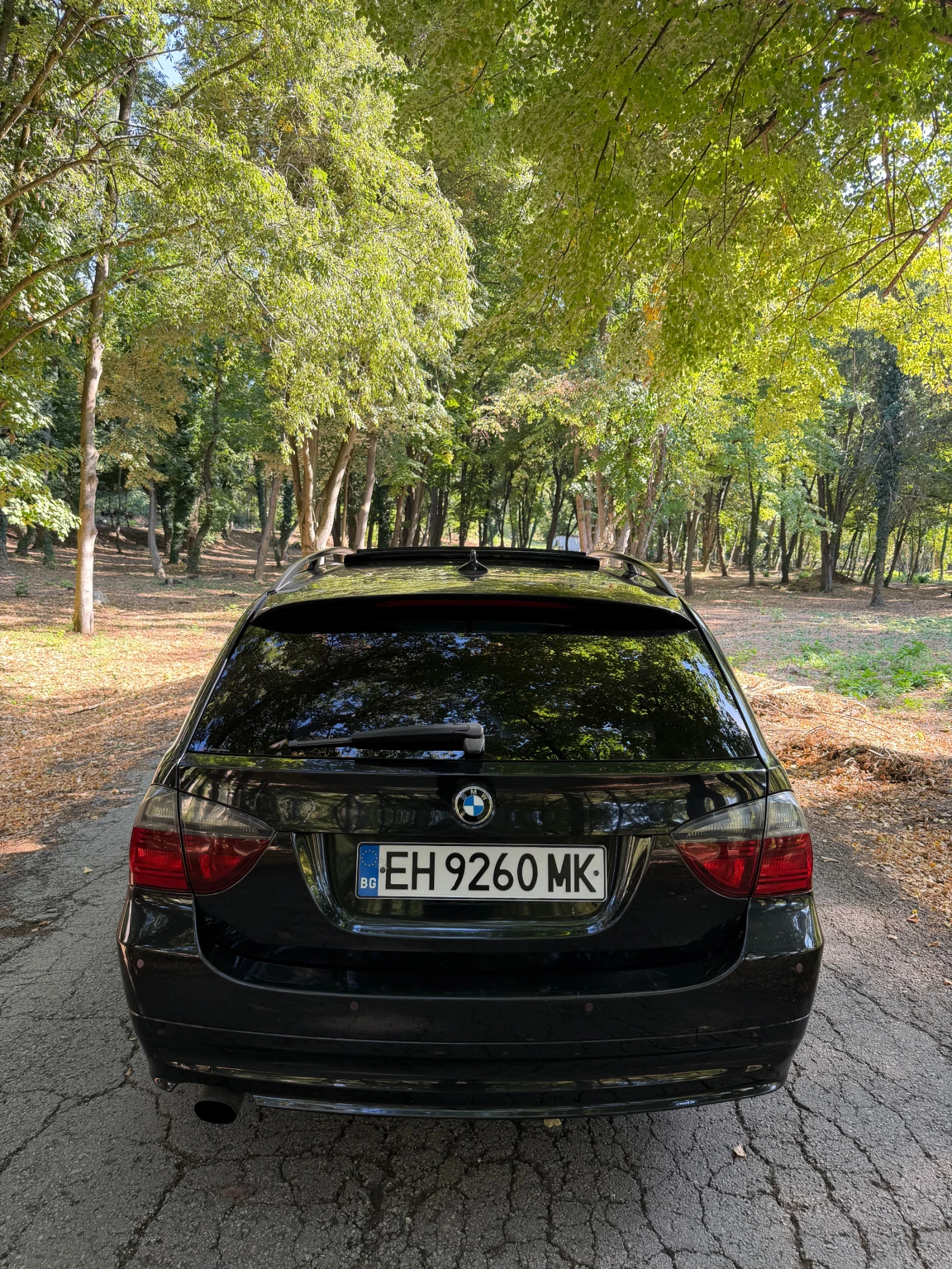 BMW 320, снимка 2 - Автомобили и джипове - 56140875