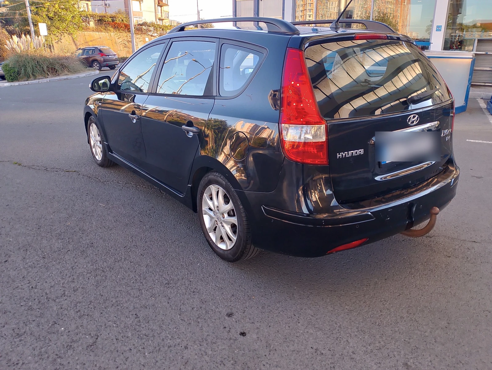 Hyundai I30 CRDI, снимка 11 - Автомобили и джипове - 56530416
