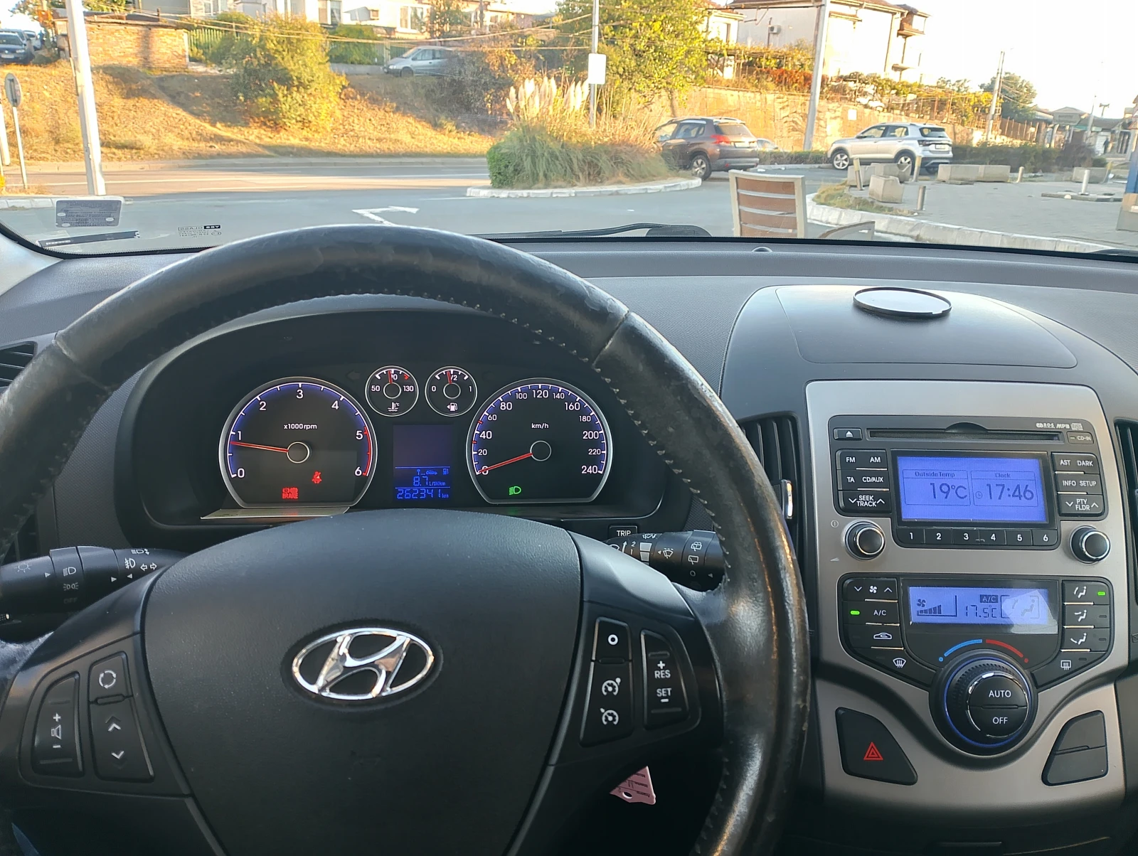 Hyundai I30 CRDI, снимка 2 - Автомобили и джипове - 56530416