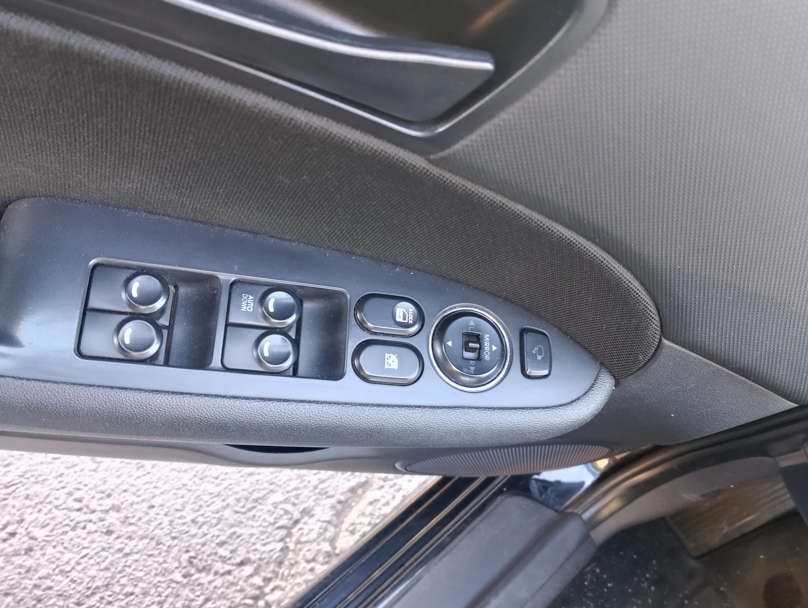 Hyundai I30 CRDI, снимка 13 - Автомобили и джипове - 56530416