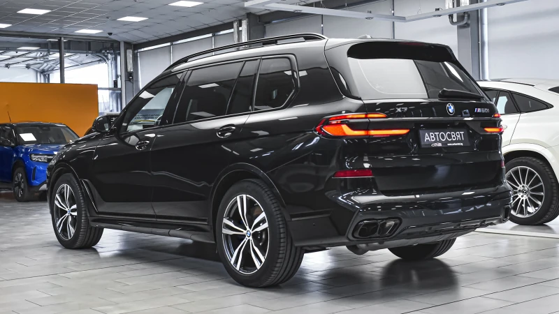 BMW X7 M60i xDrive M Sport MHEV Sportautomatic, снимка 7 - Автомобили и джипове - 51286797