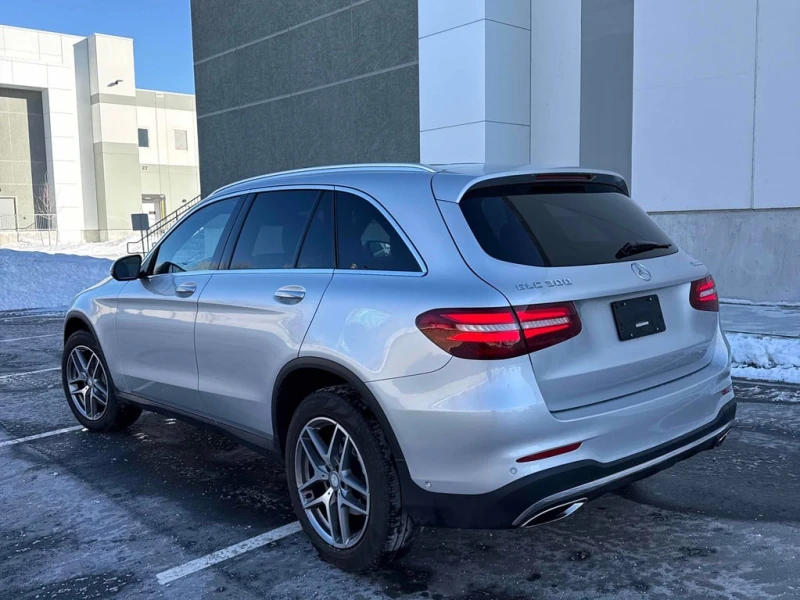 Mercedes-Benz GLC * 300 * CARFAX* ДВА КЛЮЧА* ПОДГРЕВ* , снимка 2 - Автомобили и джипове - 53301566