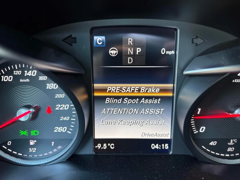 Mercedes-Benz GLC * 300 * CARFAX* ДВА КЛЮЧА* ПОДГРЕВ* , снимка 11 - Автомобили и джипове - 53301566