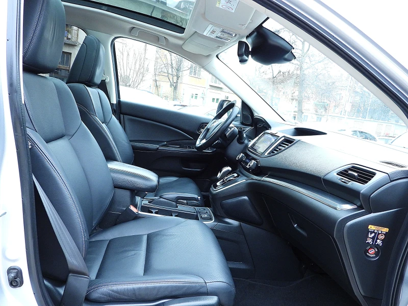 Honda Cr-v 1.6ШВЕЙЦАРИЯ-ДИСТРОНИК/КОЖА/НАВИ/LANE ASSIST/ПАНОР, снимка 15 - Автомобили и джипове - 53513454
