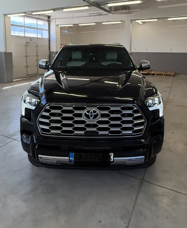 Toyota Sequoia  - изображение 5