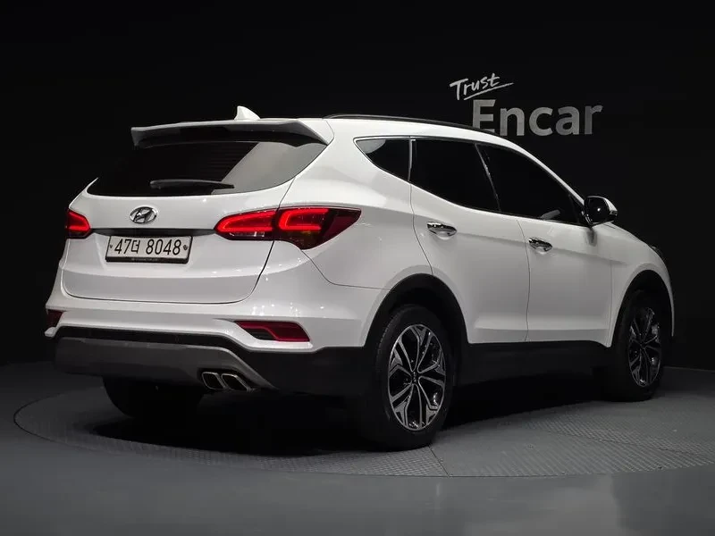 Hyundai Santa fe 2.0, снимка 2 - Автомобили и джипове - 54255459