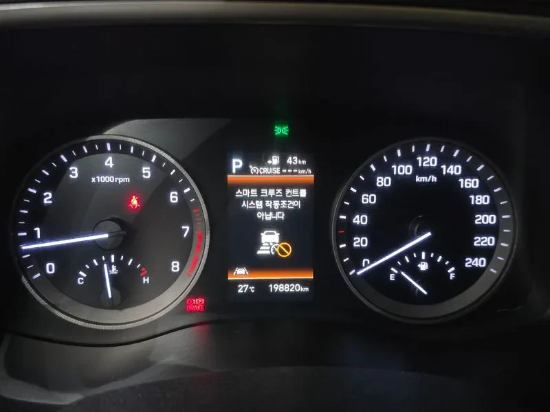 Hyundai Tucson 1.6 4WD - ���� 30% ����� | Mobile.bg � ����������� 8